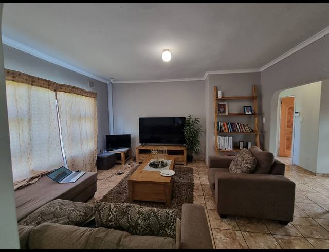3 BEDROOM HOUSE TO LET IN NYALA PARK